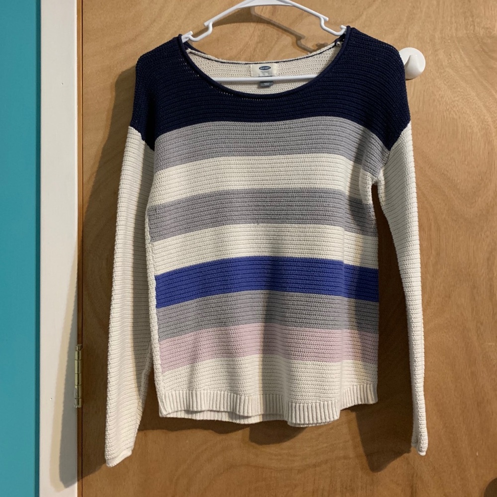Women’s sweater